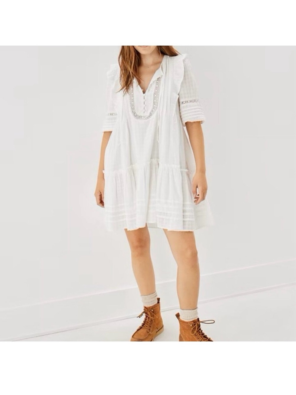 NWOT American Eagle Outfitters White Tiered V-Neck Mini Dress